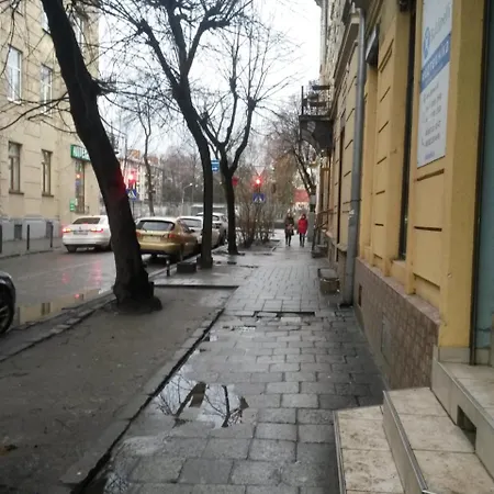 Апартаменти у Львові Экстерьер фото